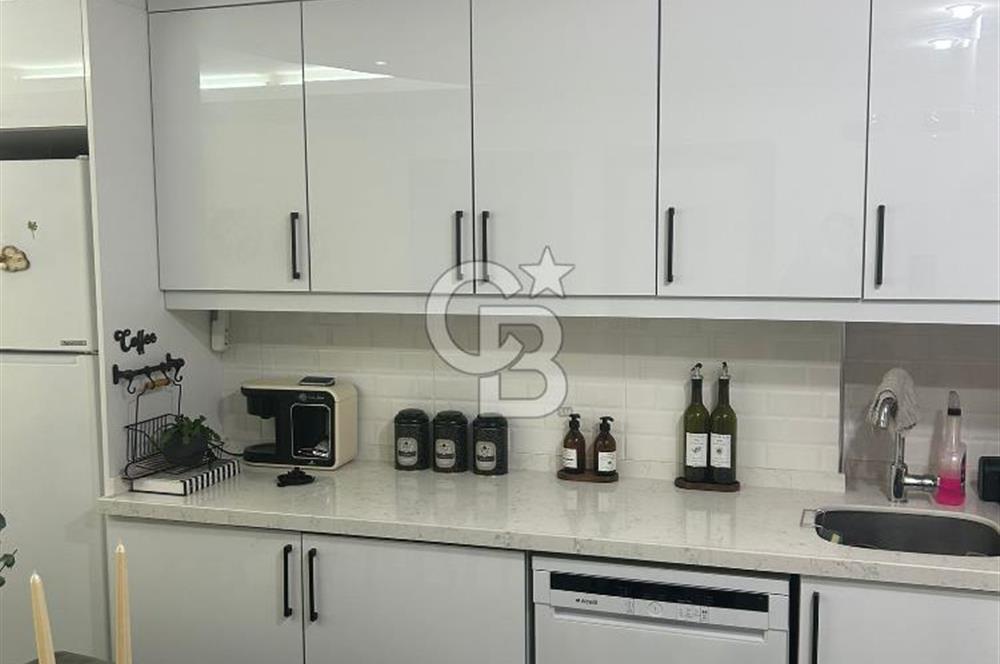 BEYLİKDÜZÜ ADNAN KAHVECİ’DE MELİSA EVLERİ SİTESİNDE 1+1 SATILIK | KREDİYE UYGUN | HAVUZLU SİTE