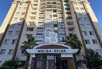 BEYLİKDÜZÜ ADNAN KAHVECİ’DE MELİSA EVLERİ SİTESİNDE 1+1 SATILIK | KREDİYE UYGUN | HAVUZLU SİTE - 3 - 340369