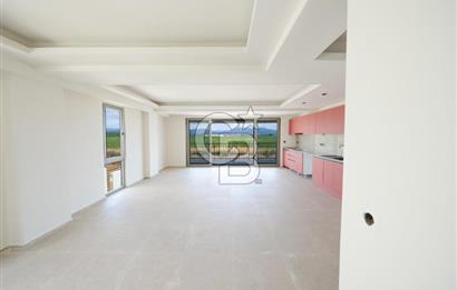 Ayvalık Altınova Sayfiye Sitesi İçerisinde Havuzlu Geniş 2+1 Daire