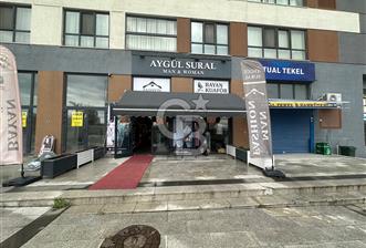 BAHÇEŞEHİR TUALDE 3 KATLI DEVREN KİRALIK GÜZELLİK SALONU/BUTİK - 1 - 340326