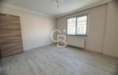 Bergama Atatürk Mahallesi Yığma Tepede Satılık 3+1 Büyük Daire