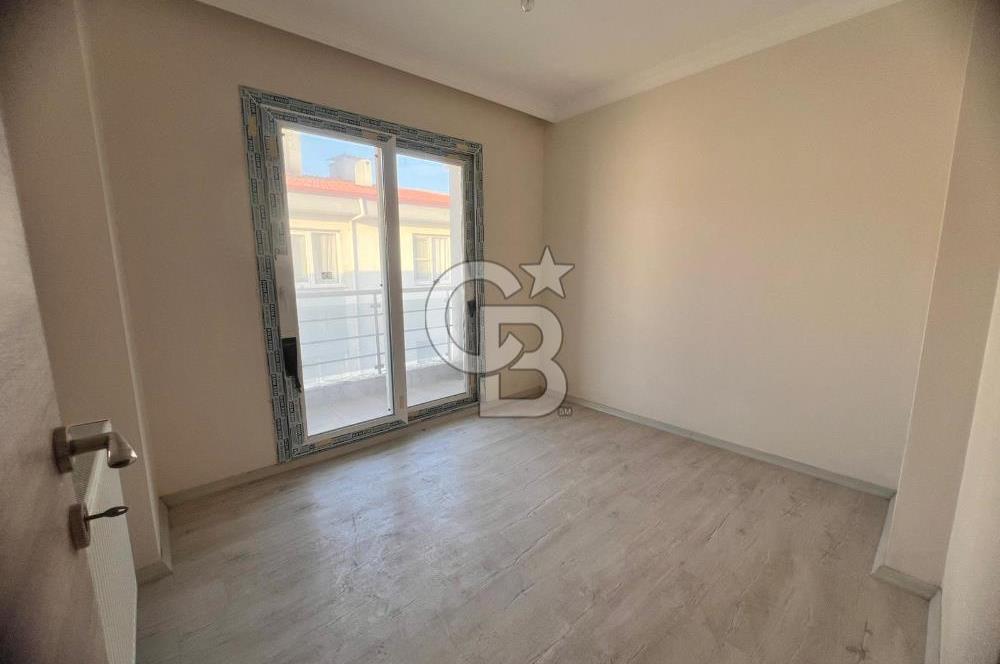 Bergama Atatürk Mahallesi Yığma Tepede Satılık 3+1 Büyük Daire