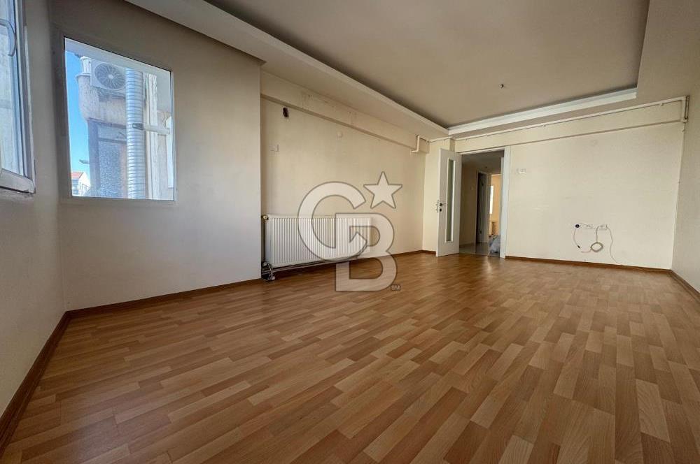  İZMİR KARŞIYAKA DONANMACI MAHALLESİ SATILIK 2+1 DAİRE