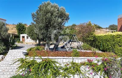 ÇEŞME OVACIK SATILIK 856 m² DENİZ MANZARALI ARSA