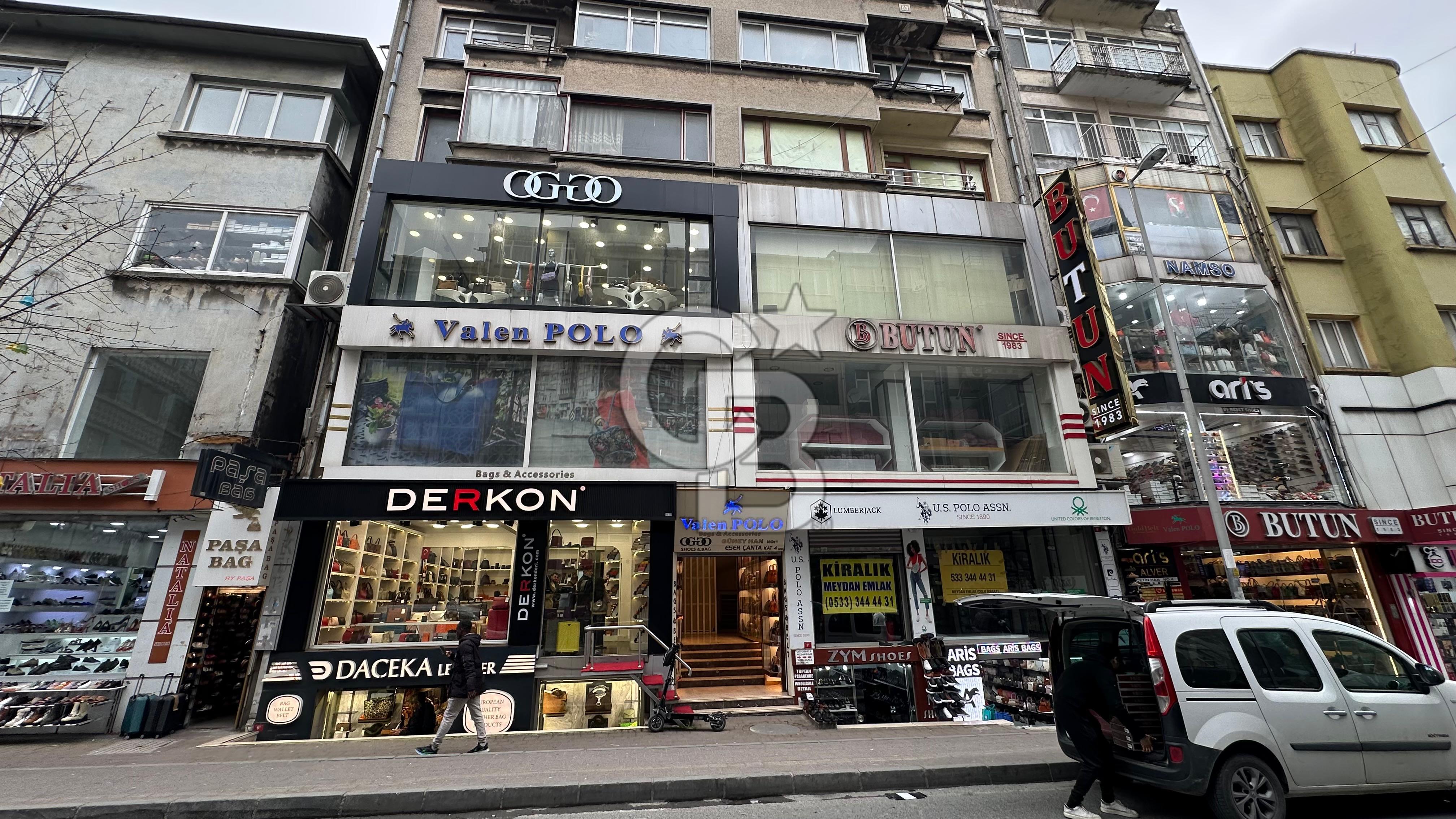 FATİHTE SATILIK KİRACILI DÜKKAN YATIRIMA UYGUN