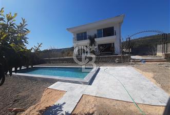 ÇEŞME MAMURBABA DA MÜSTAKİL HAVUZLU KİRALIK 6+2 VİLLA - 5 - 340401