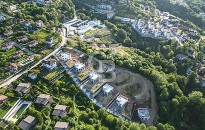 Lüksün Zirvesi: 5+1 Müstakil Havuzlu Göl Manzaralı Malikane