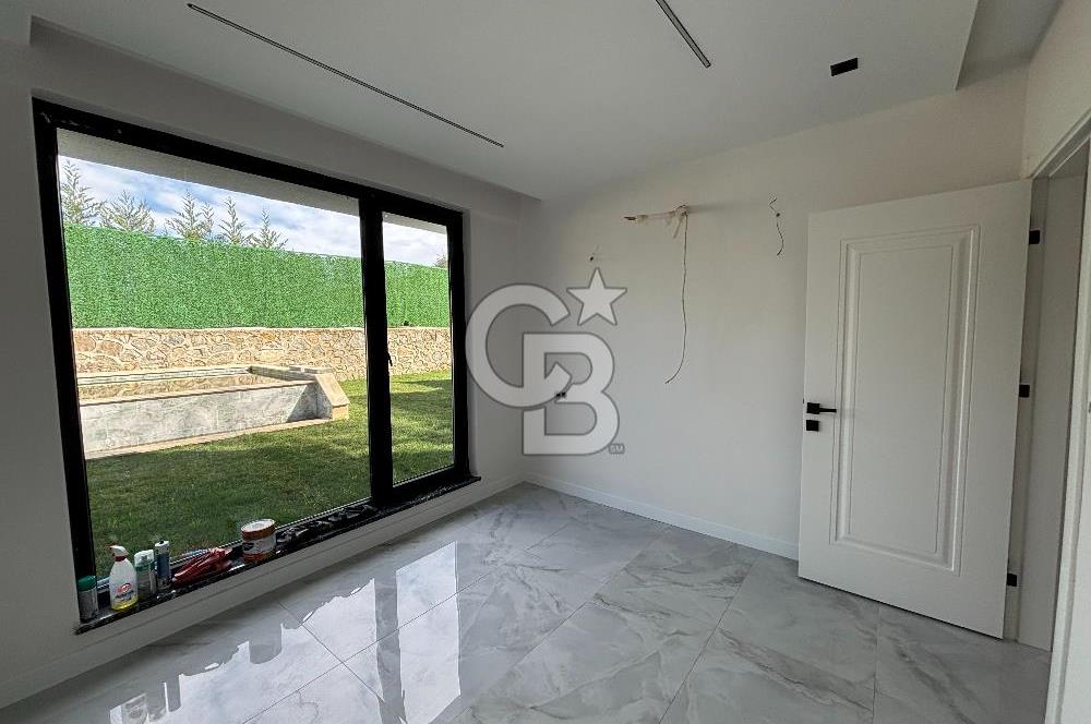 Ormana Komşu, Göl Manzaralı, Müstakil Havuzlu 4+1 Butik Villa