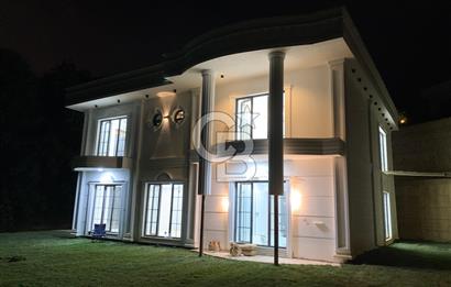 Lüksün Zirvesi: 5+1 Müstakil Havuzlu Göl Manzaralı Malikane