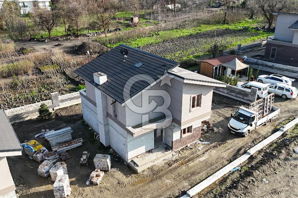 Doğa, Göl ve Lüks Bir Arada! Sapancada Kaçırılmayacak sıfır 4+1