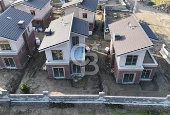 Göl ve Şehir Arasında Saklı Bir Cennet: Modern Tasarım, Müstakil - 2 - 340413