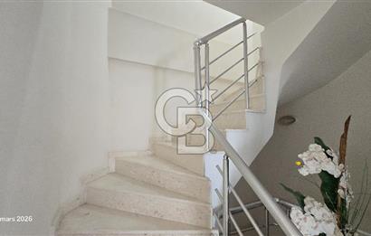 KUŞADASI SOĞUCAKTA SELCUK DENGE SİTESİ 5+2 TRİPLEKS VİLLA