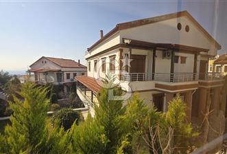 KUŞADASI SOĞUCAKTA SELCUK DENGE SİTESİ 5+2 TRİPLEKS VİLLA - 1 - 340394