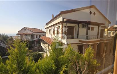 KUŞADASI SOĞUCAKTA SELCUK DENGE SİTESİ 5+2 TRİPLEKS VİLLA