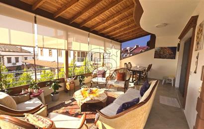 KUŞADASI SOĞUCAKTA SELCUK DENGE SİTESİ 5+2 TRİPLEKS VİLLA
