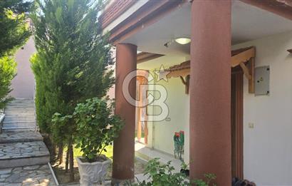 KUŞADASI SOĞUCAKTA SELCUK DENGE SİTESİ 5+2 TRİPLEKS VİLLA