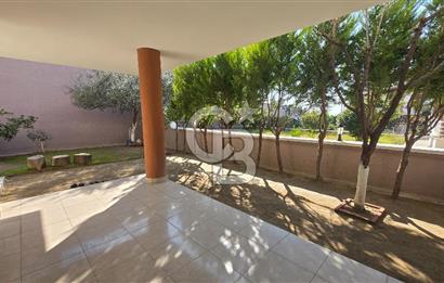 KUŞADASI SOĞUCAKTA SELCUK DENGE SİTESİ 5+2 TRİPLEKS VİLLA