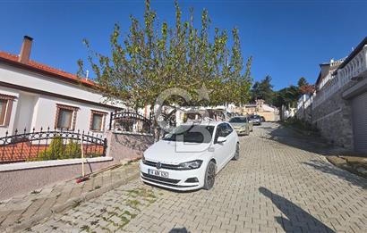 KUŞADASI SOĞUCAKTA SELCUK DENGE SİTESİ 5+2 TRİPLEKS VİLLA