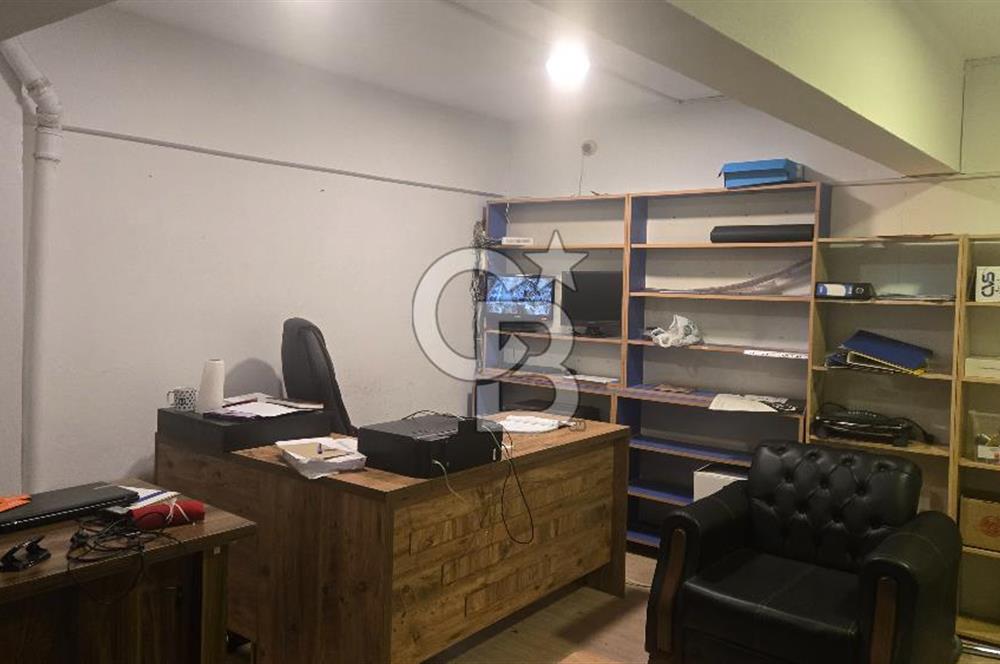 YALI MAH. KÖŞE KONUM MÜŞTERİSİ OTURMUŞ DEVREN KİRALIK ŞARKÜTERİ