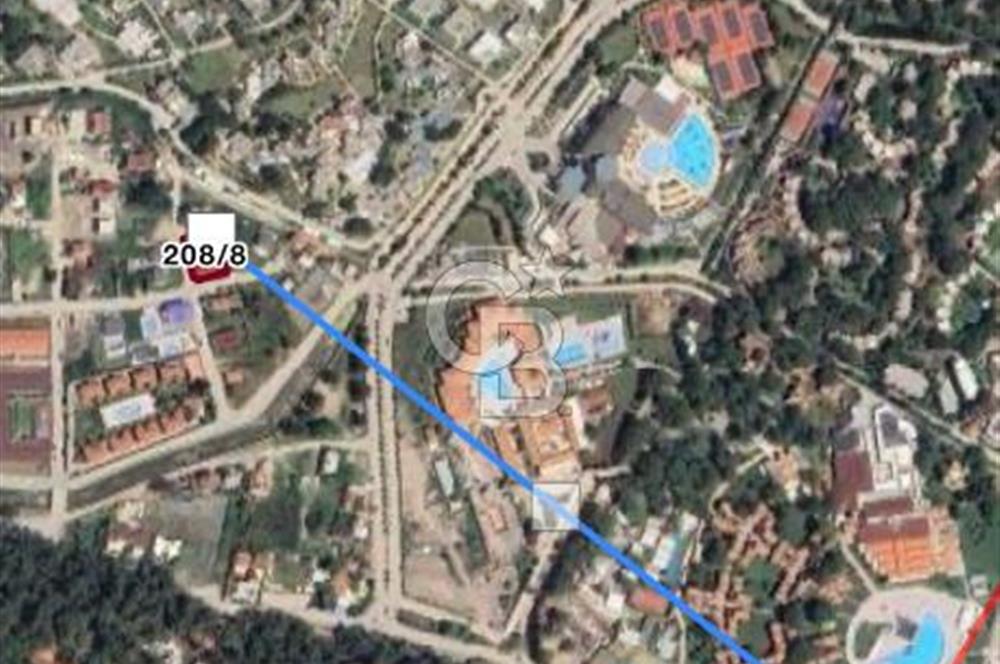 KEMER ÇAMYUVA MERKEZDE SATILIK KÖŞE VİLLA PARSELİ 819 MT2