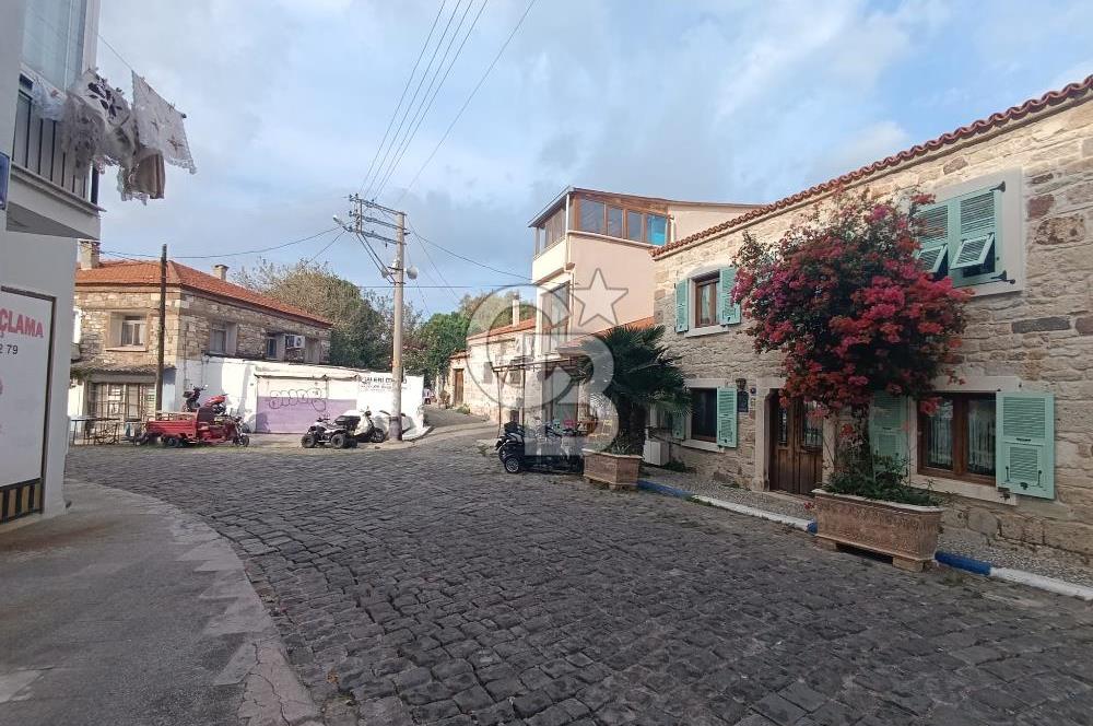  İZMİRİN İNCİSİ FOÇADA DENİZE 30 METRE SATILIK DÜKKAN 