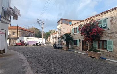  İZMİRİN İNCİSİ FOÇADA DENİZE 30 METRE SATILIK DÜKKAN 