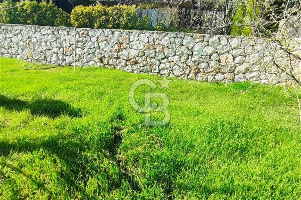 Konyaaltı Çağlarca'da Satılık Deniz ve Doğa Manzaralı Villa