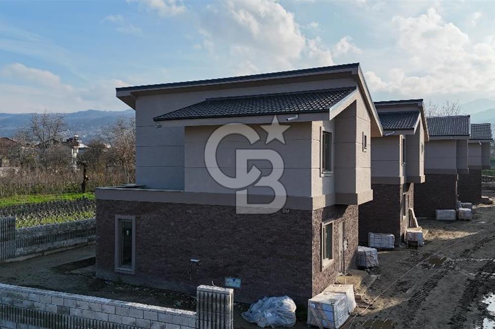 Göl ve Şehir Arasında Saklı Bir Cennet: Modern Tasarım, Müstakil