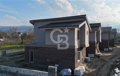 Göl ve Şehir Arasında Saklı Bir Cennet: Modern Tasarım, Müstakil