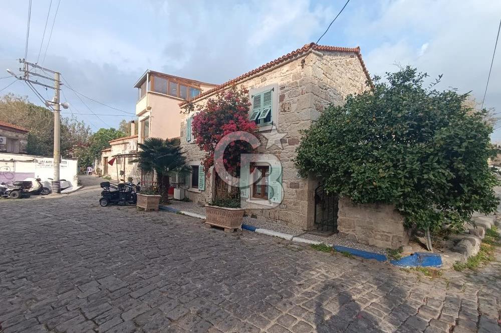  İZMİRİN İNCİSİ FOÇADA DENİZE 30 METRE SATILIK DÜKKAN 