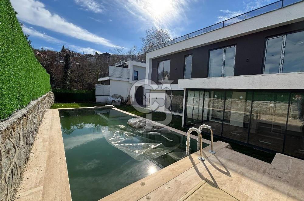 Ormana Komşu, Göl Manzaralı, Müstakil Havuzlu 4+1 Butik Villa