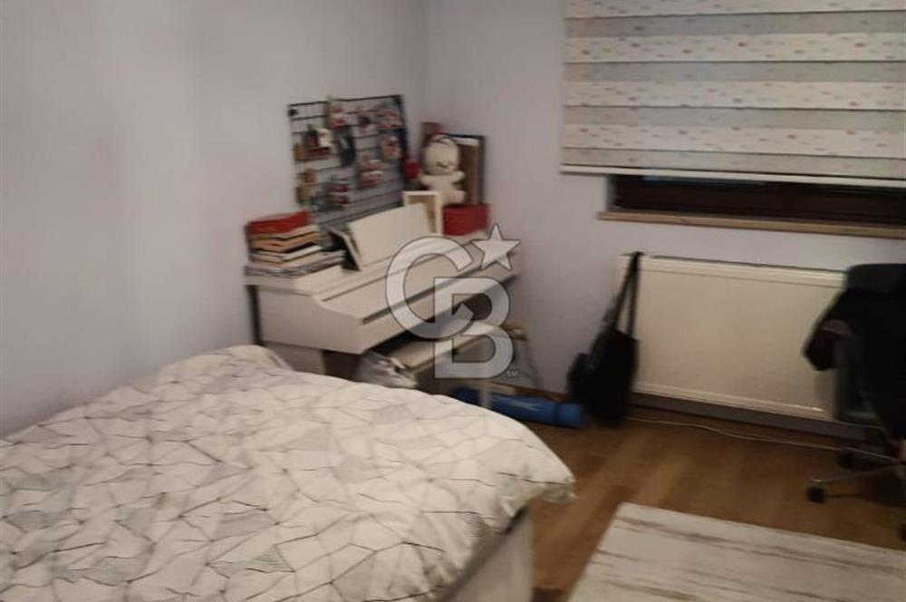 Halkalı Laleşehir Konaklarında 4+1 Satılık Daire