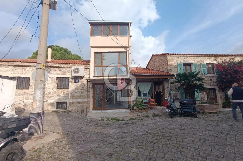  İZMİRİN İNCİSİ FOÇADA DENİZE 30 METRE SATILIK DÜKKAN 