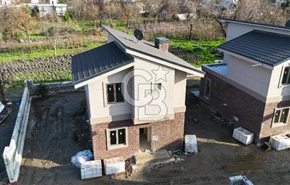 Göl ve Şehir Arasında Saklı Bir Cennet: Modern Tasarım, Müstakil