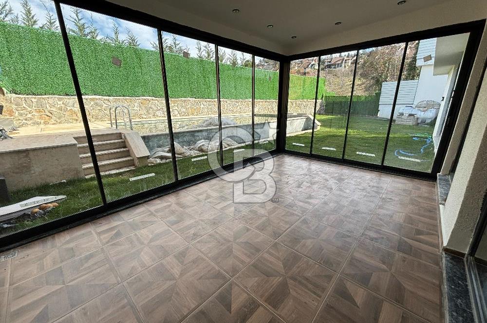 Ormana Komşu, Göl Manzaralı, Müstakil Havuzlu 4+1 Butik Villa