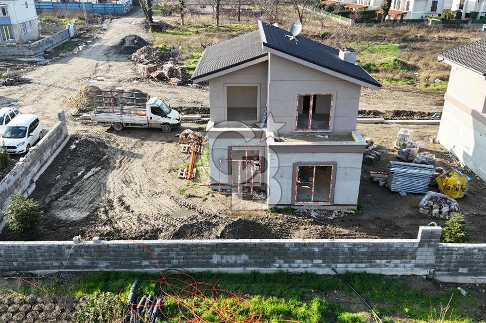 Doğa, Göl ve Lüks Bir Arada! Sapancada Kaçırılmayacak sıfır 4+1