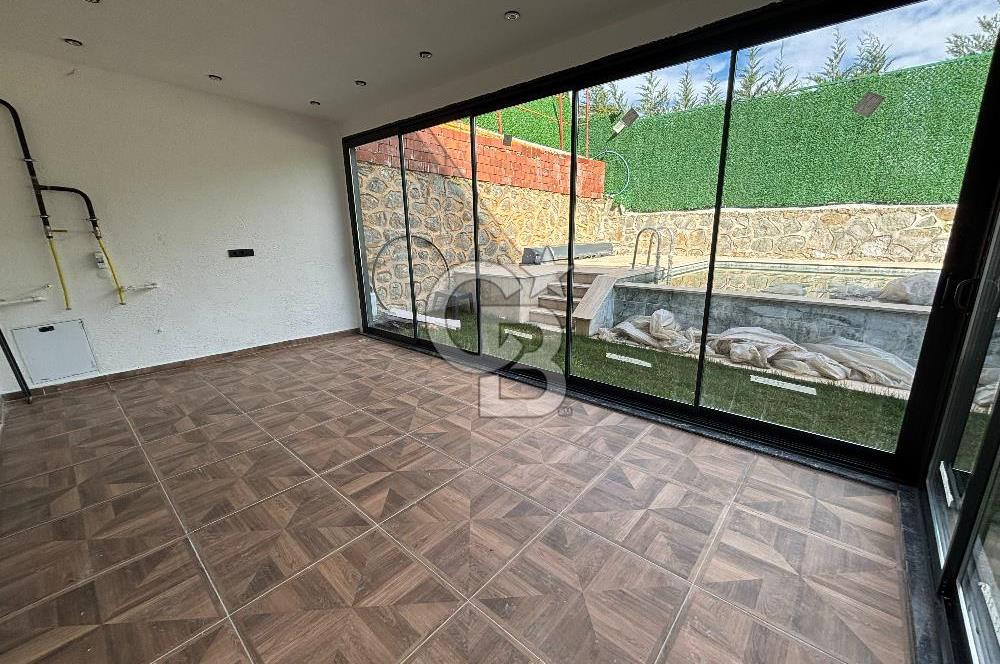 Ormana Komşu, Göl Manzaralı, Müstakil Havuzlu 4+1 Butik Villa