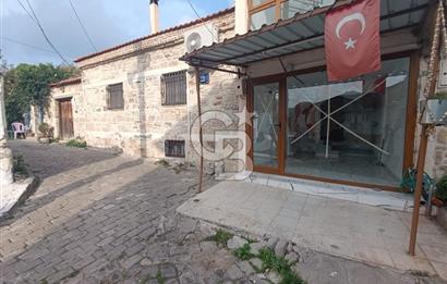 1307135820 İZMİRİN İNCİSİ FOÇADA DENİZE 30 METRE KİRALIK DÜKKAN