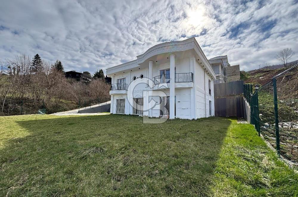 Lüksün Zirvesi: 5+1 Müstakil Havuzlu Göl Manzaralı Malikane