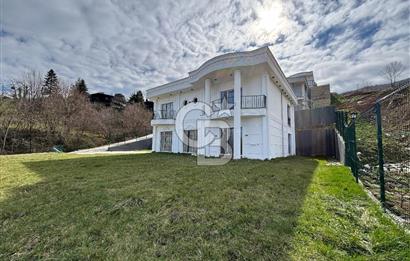 Lüksün Zirvesi: 5+1 Müstakil Havuzlu Göl Manzaralı Malikane