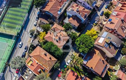 Koşuyolu Parkına Cephe Ticari+Konut İmarlı Villa