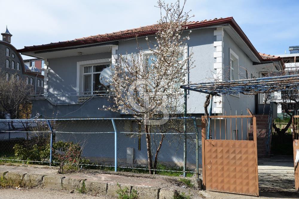 Harmanlar Mah.de Köşe Parsel 307 m² Arsa İçinde 3+1 Müstakil Ev