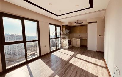 Çiğli Marka 333 Sitesinde Havuz Cephe Kiralık 1+1 Daire