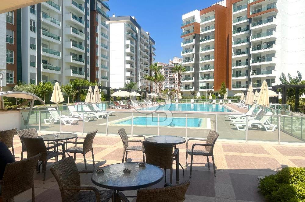 Mavişehir Modern 1 Sitesinde Havuz Cephe Kiralık 2+1 Daire