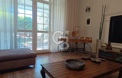 Çiğli İnönü'de Satılık 3+2 Tripleks Villa - Site İçinde, Bahçeli