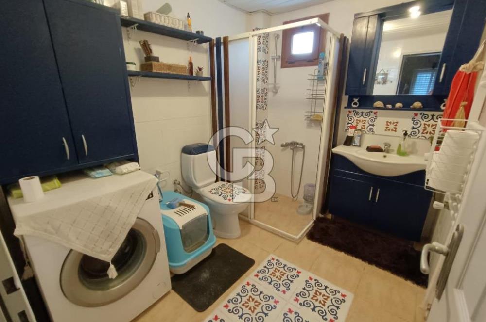 Çiğli İnönü'de Satılık 3+2 Tripleks Villa - Site İçinde, Bahçeli