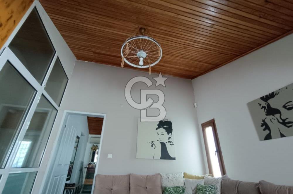 Çiğli İnönü'de Satılık 3+2 Tripleks Villa - Site İçinde, Bahçeli