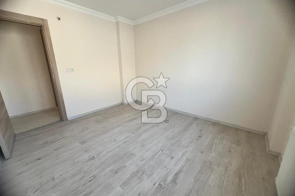 Bergama Atatürk Mahallesi Yığma Tepede Satılık 3+1 Büyük Daire