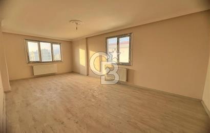 Bergama Atatürk Mahallesi Yığma Tepede Satılık 3+1 Büyük Daire