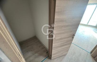 Bergama Atatürk Mahallesi Yığma Tepede Satılık 3+1 Büyük Daire